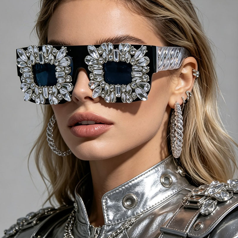 Exaggerated Bling Rhinestone S - огляд і ціна Sunglass Retainer Cord
